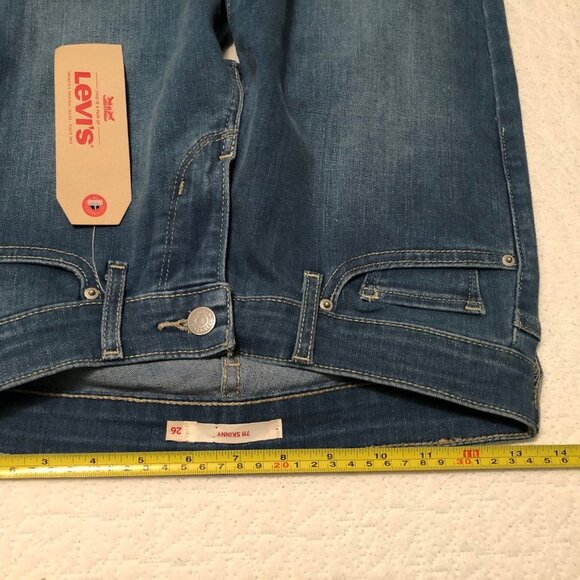 Levi Womens 711 Skinny Jeans Size 26 New With Tag Irregular - Picture 6 of 8